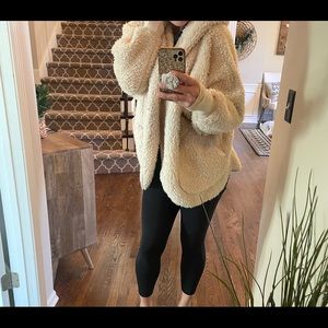 NORDIC BEACH TEDDY WRAP JACKET. SO soft. Never been worn. ONE SIZE FITS ALL.